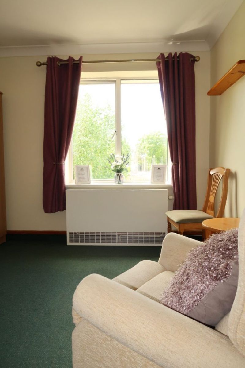 seating area in bedroom